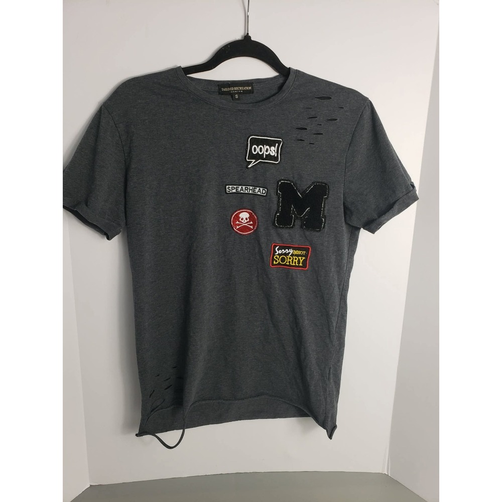 Tailored Recreation Premium Distressed Graphic Patch‎ T-Shirt Size Small Gray